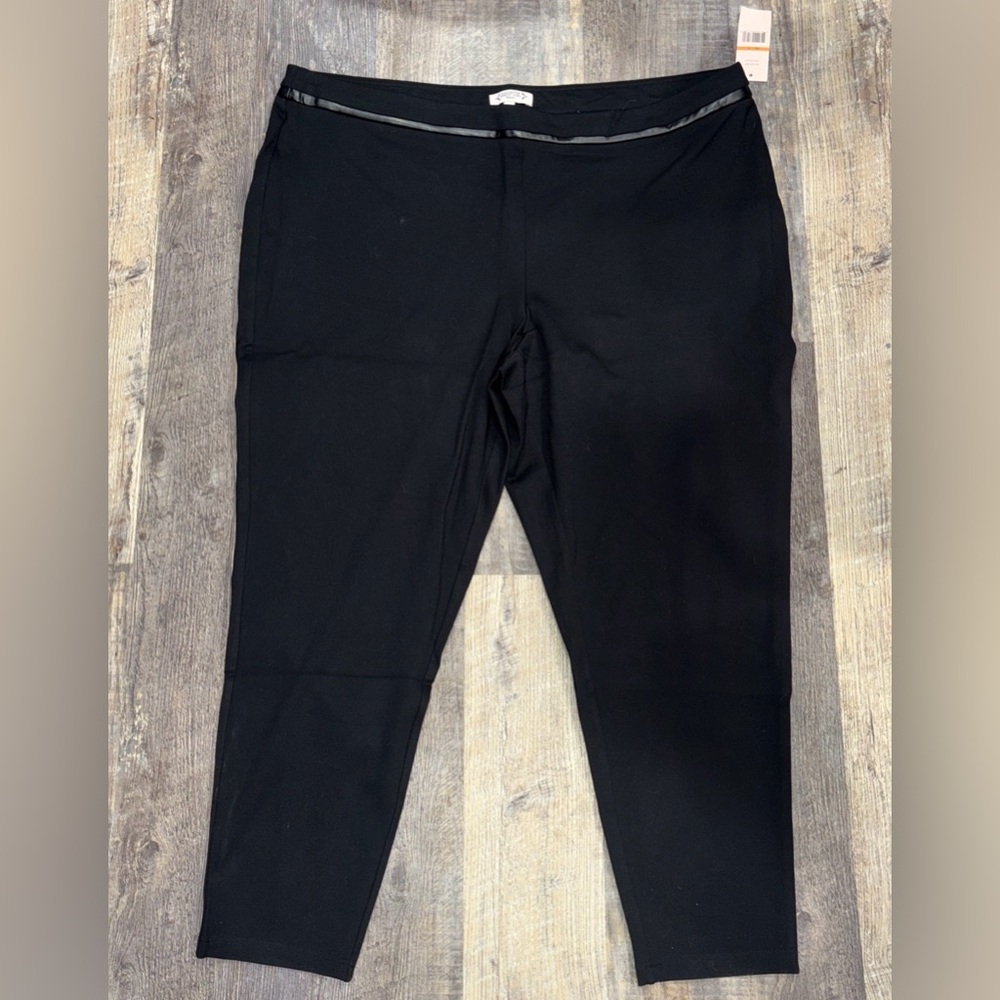 Nanette Lepore Woman 3X Black Dress Pants NWT